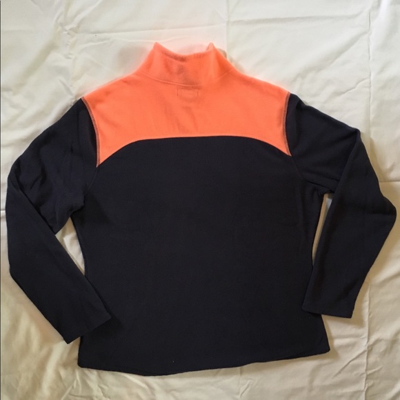 Old Navy Active Sweater - Picture 2 of 3